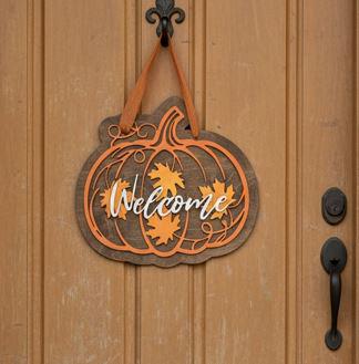 Layered Wood Pumpkin Welcome Sign